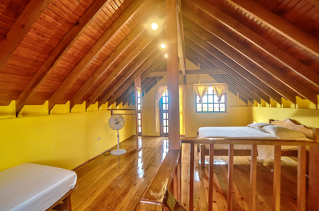 Family Cabin with Sea View